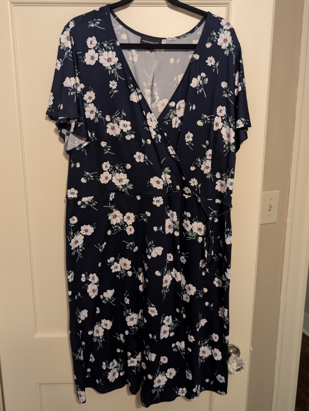 NWT Fortune + Ivy Roanne Faux Wrap Dress